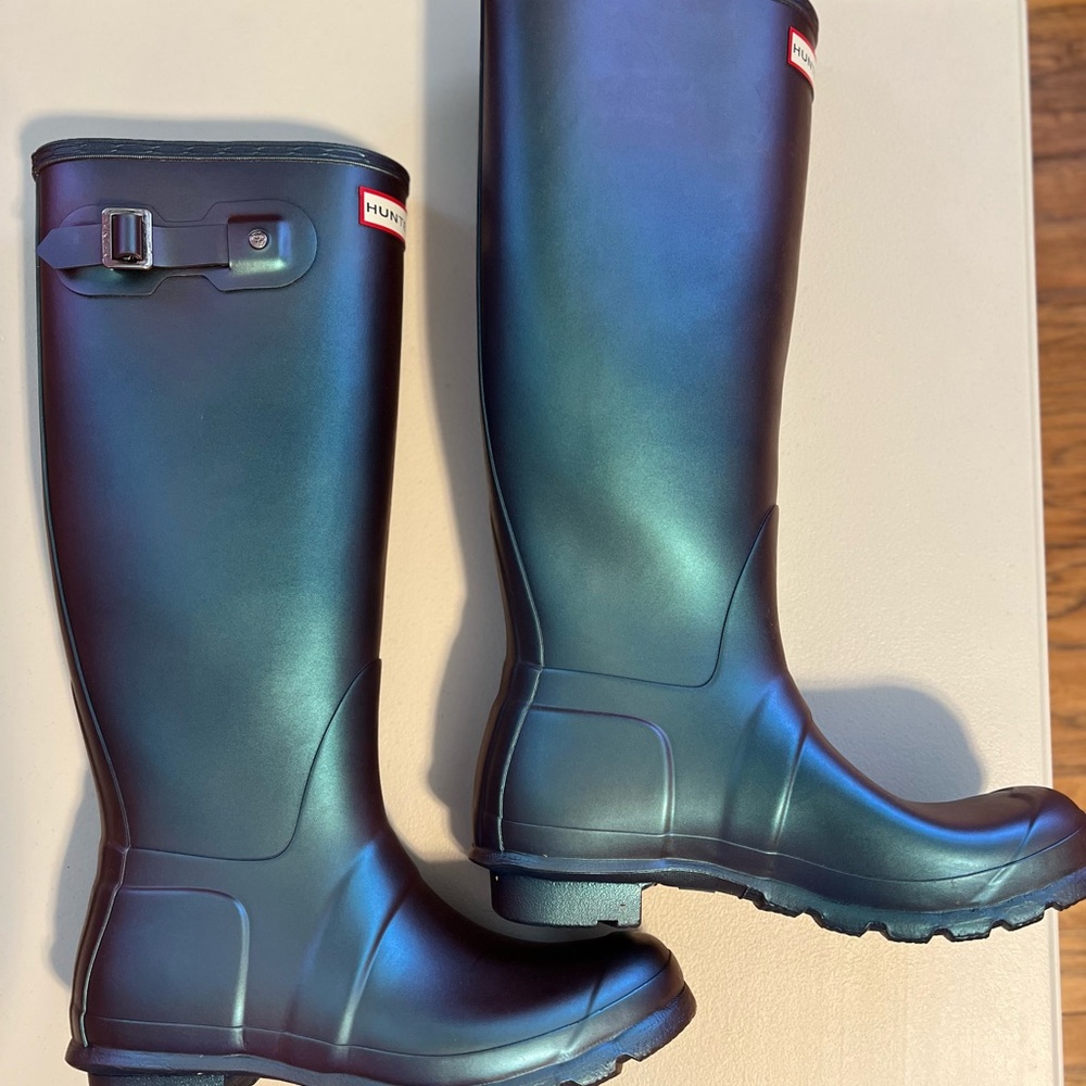 Hunter Glossy Tall Boots in Deep Purple